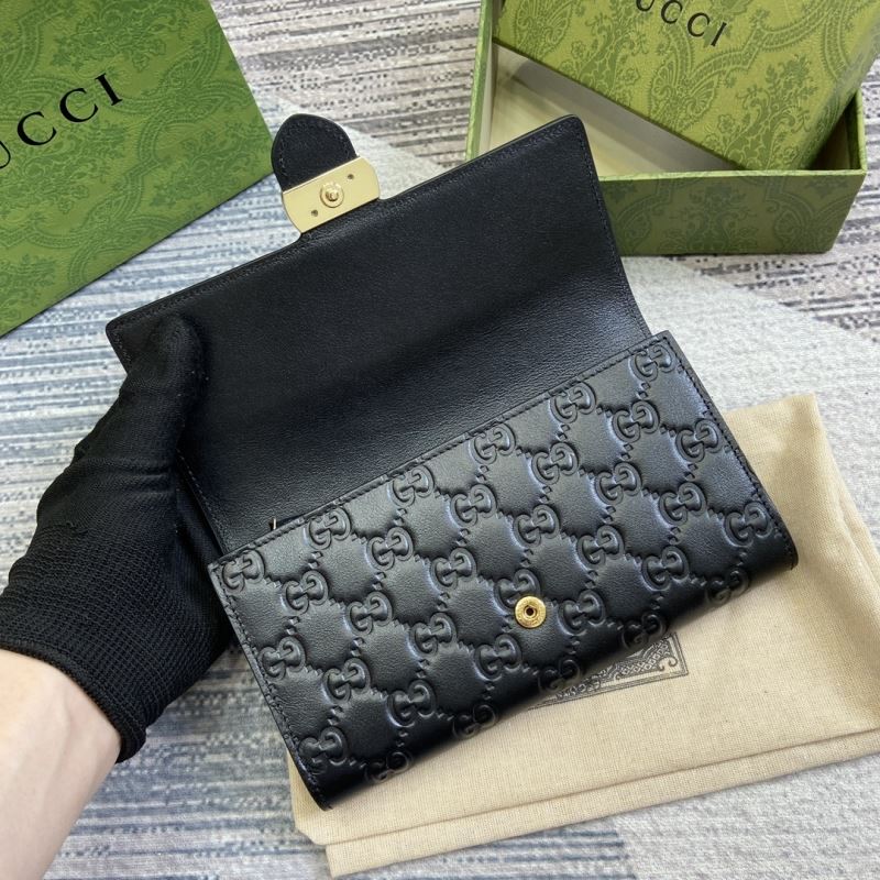 Gvc*1 purse